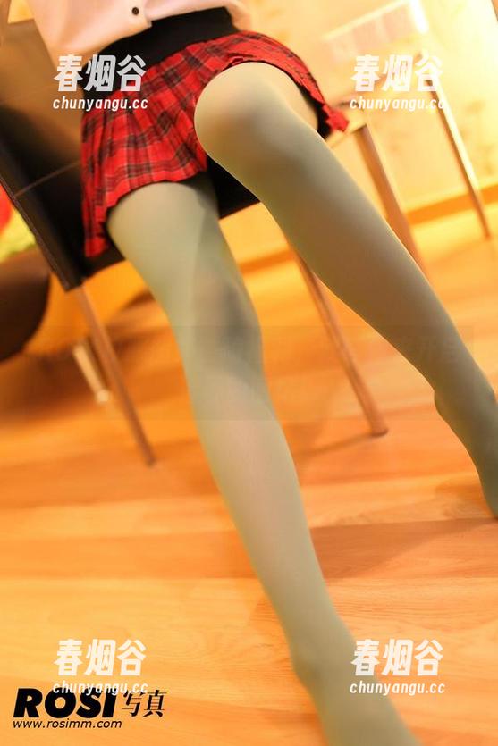 ROSI ROSI校服图集重磅福利,就等你来开启青春的回忆!