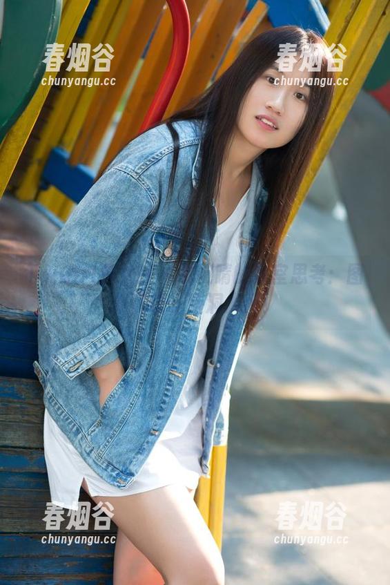 TuiGirl推女郎 - 木婉晴的教室思考：图集下载，脑洞大开！