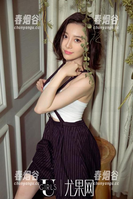 UGirls尤果网 - 尤娜娜万圣节：一季不走心的鬼...呃，作品集！