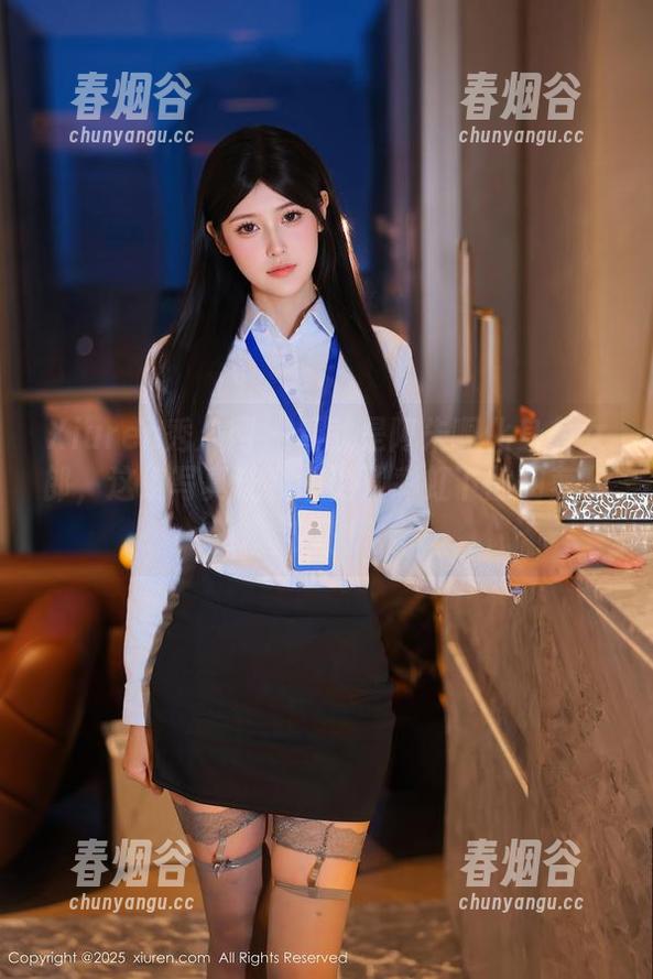 Xiuren秀人网 - 看就是阿朱啊化身兔女郎，这组写真让我想到了彩虹下的胡萝卜农场！