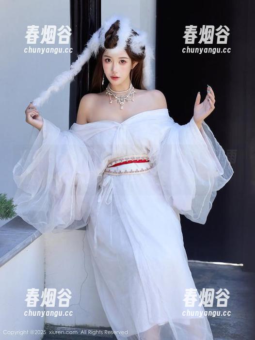 Xiuren秀人网 - 最新图片，满满都是雨瞳Yoyo的夏日光芒，完全无法抵抗！