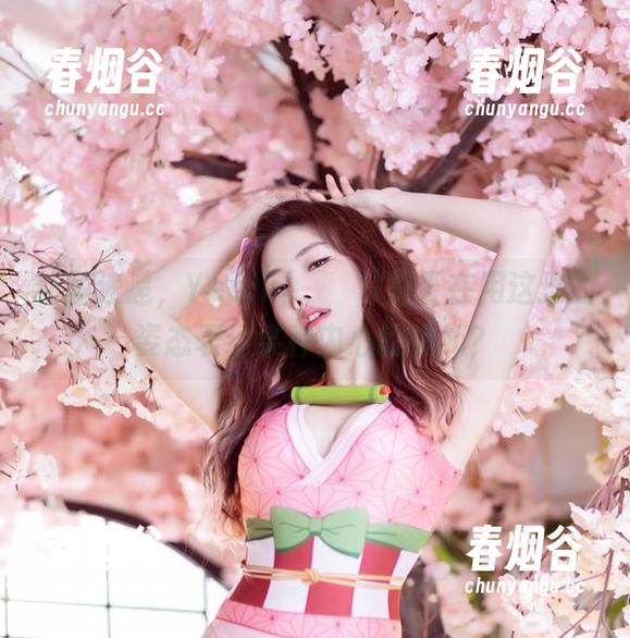 新图速递，Yebin(전예빈)是否在用这忍的姿态表达某种内心的挣扎？