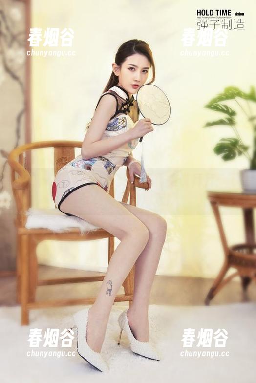 丽柜 - 跟克拉拉的美仆写真集说拜拜：下载点亮你的周末！