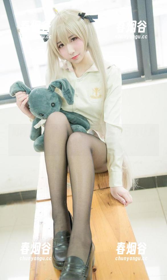 别问，九曲Jean的JK福利图包已经让我停在露脐制服那了...