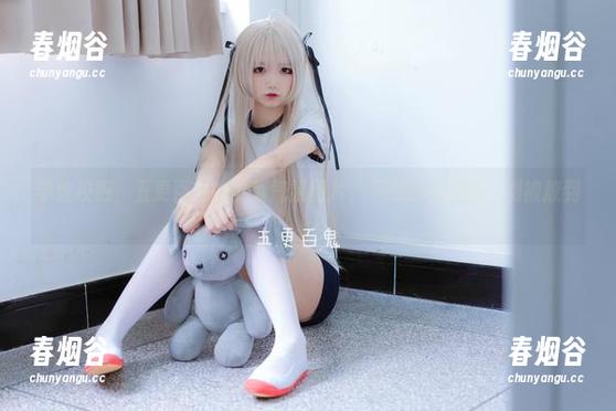 五更百鬼 学姐校服,五更百鬼的可爱气氛图片,下载时小心哦,别被撩到。