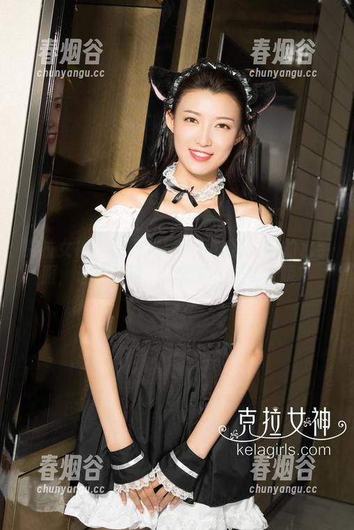 克拉女神 - 原图定格了吕佳那一瞬的水手服，这种气质，是偶然还是巧合呢？
