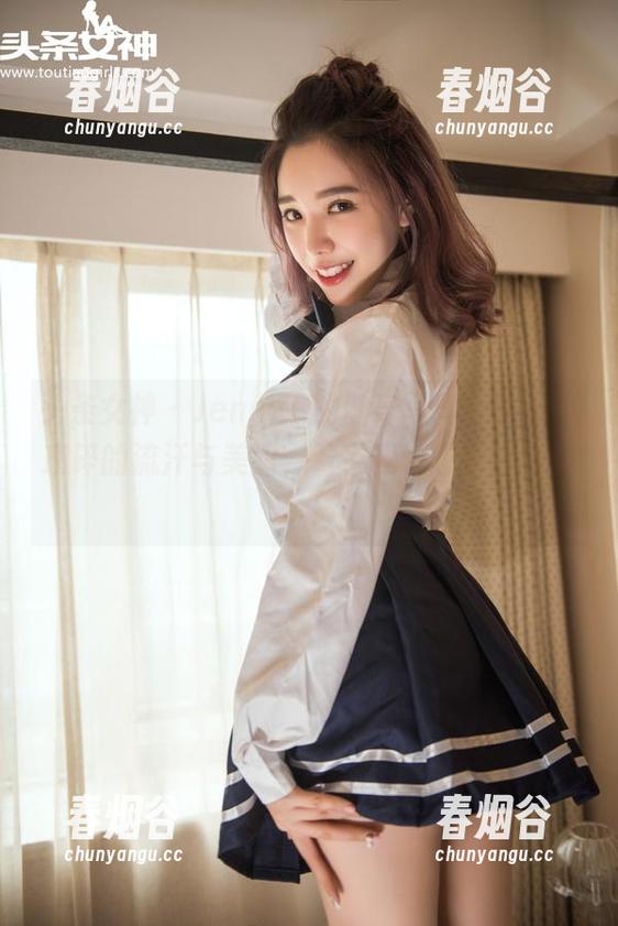 头条女神 - JennyR的健身写真合集——琐碎的流汗与美丽，看了我也想举块哑铃了！