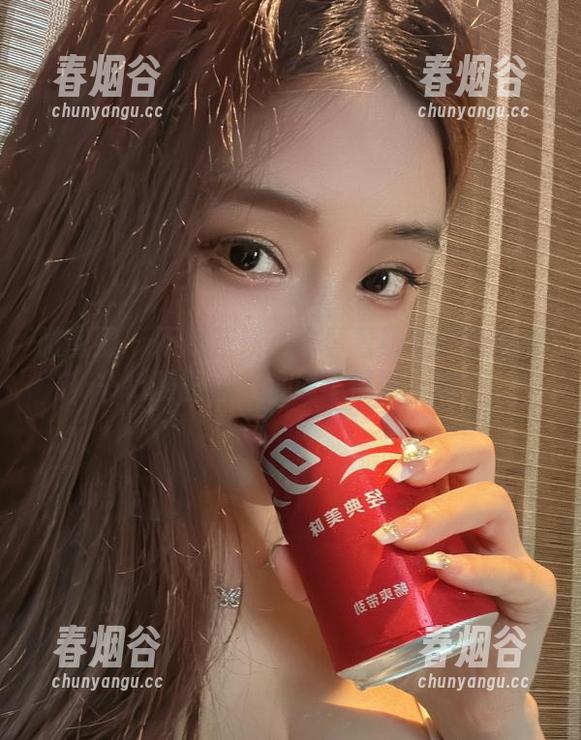 奶雯 微密圈 - 不想花钱?来看看奶雯的免费秘书制服图包,难道不值得一瞧?