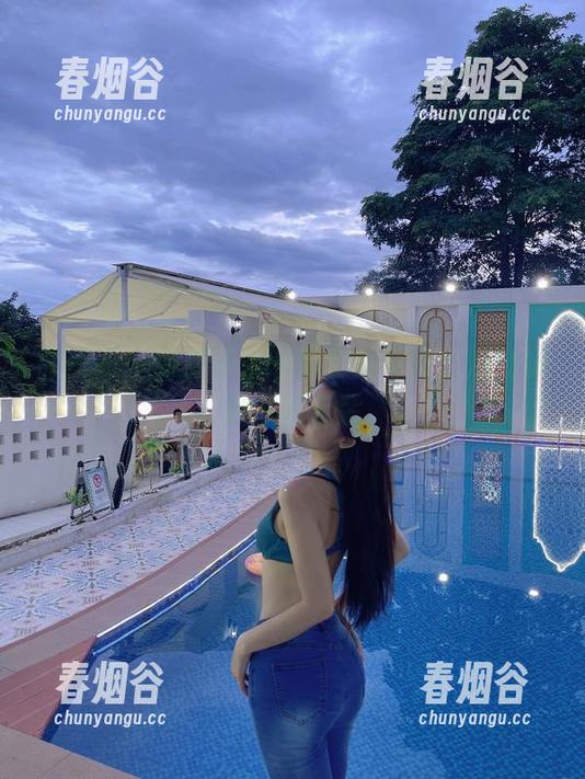 微密圈 - 就是阿朱啊的空姐写真，扫描资源中的云朵