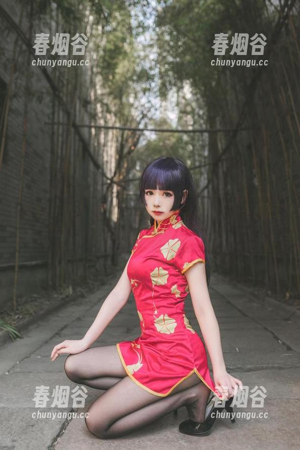 最新写真！巧克力小圆面包将女王气质玩得炉火纯青