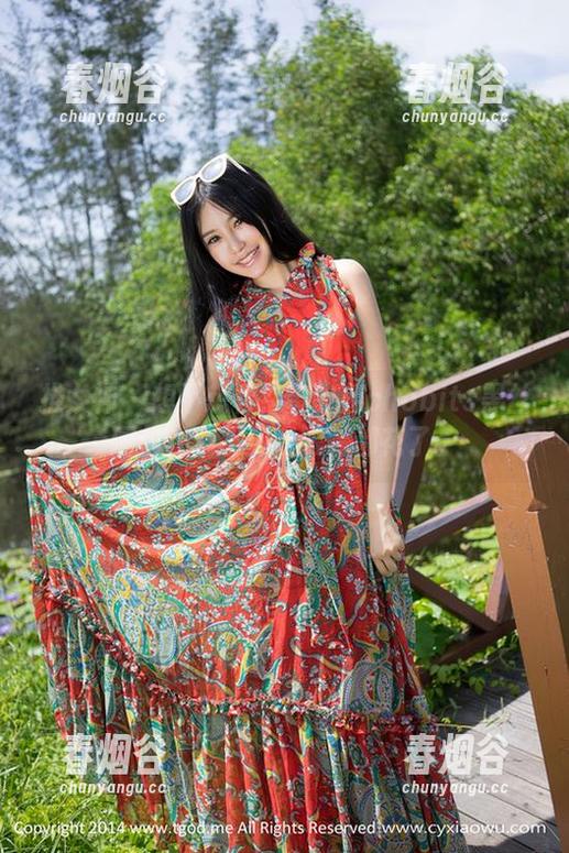 推女神 - 想不想看？黄歆苑chobits黑丝图包，刺激到我眼睛都花了。