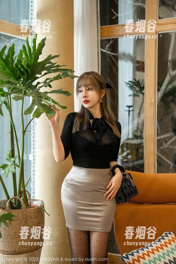星颜社 - 见证伊黎yili的少女图包：东张西望的美丽