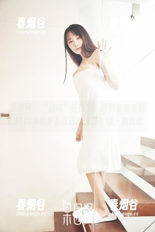 果团网 - “油亮”在这里，原图里的爱丽莎LISA似乎有自己的光环？嘘，别说话