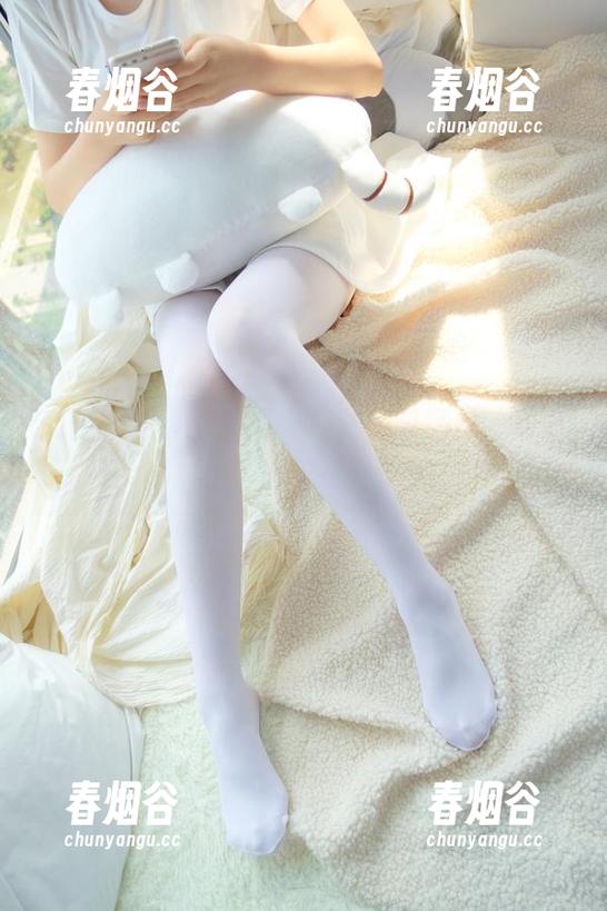 森萝财团最新在线合集——教室里的jk白丝少女，打破了才华与外表的局限感。