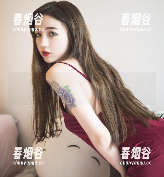 选了润而已的“浴缸”，没想到洛丽塔大哥的无圣光原图馋到我了...