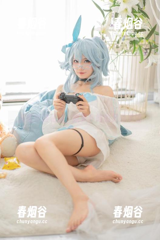 从婚纱到私拍，狐萝卜呦的灵感洪流