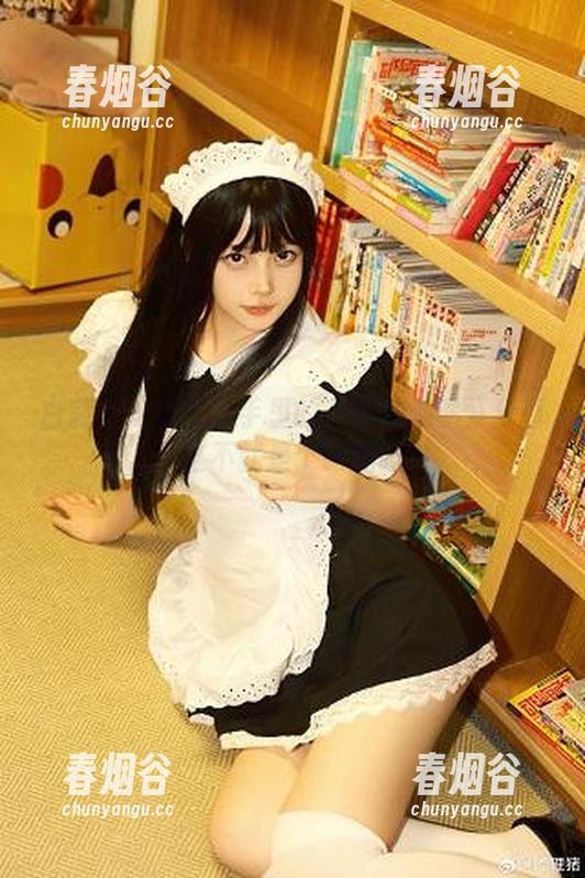 白莉爱吃巧克力手里的《原神妮露》分享：这不就是个眼糖吗？