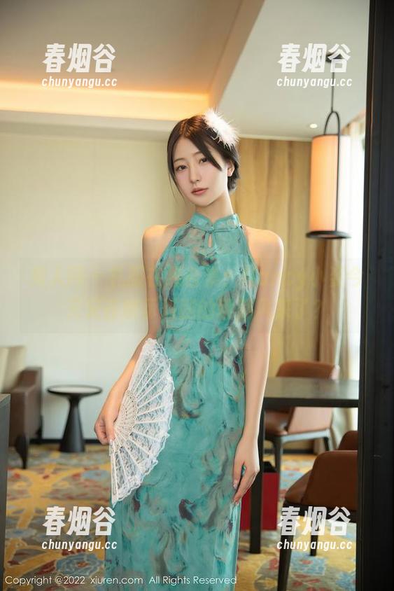 秀人网 - 礼服在线合集：Nancy小姿今天又在展示双腿的翩翩风采了？