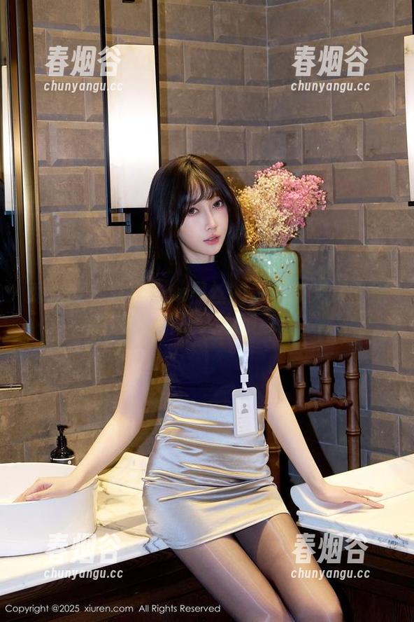 秀人网 - 奈奈Fox黑丝的每一缕光泽：这些图片让人心烦意乱