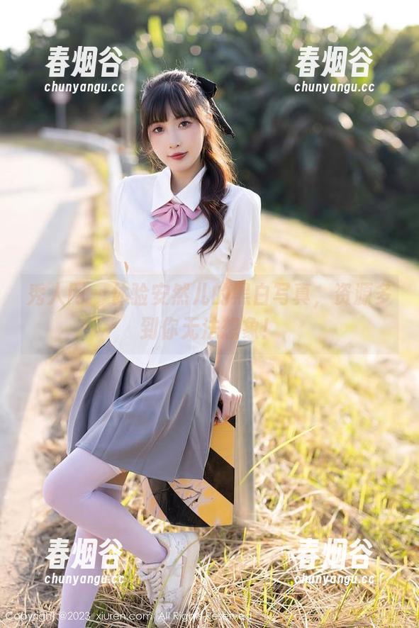 秀人网 - 体验安然儿的黑白写真，资源多到你无法想象！