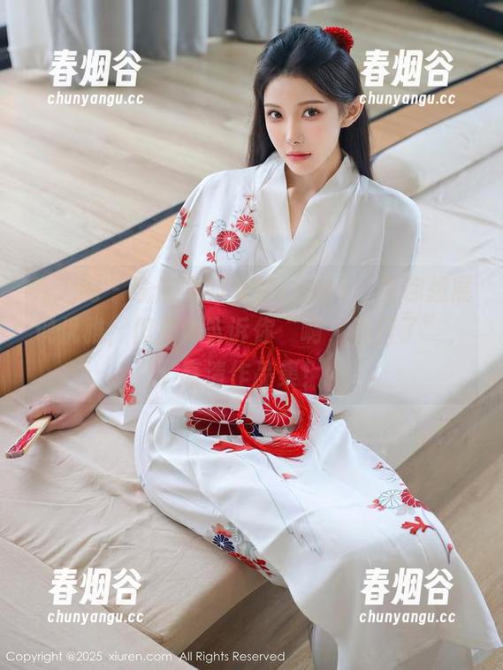 秀人网 - 瑜伽中的筱慧cindy：当你想展现优雅，但身体告诉你“啊，不行了”，高清作品集！