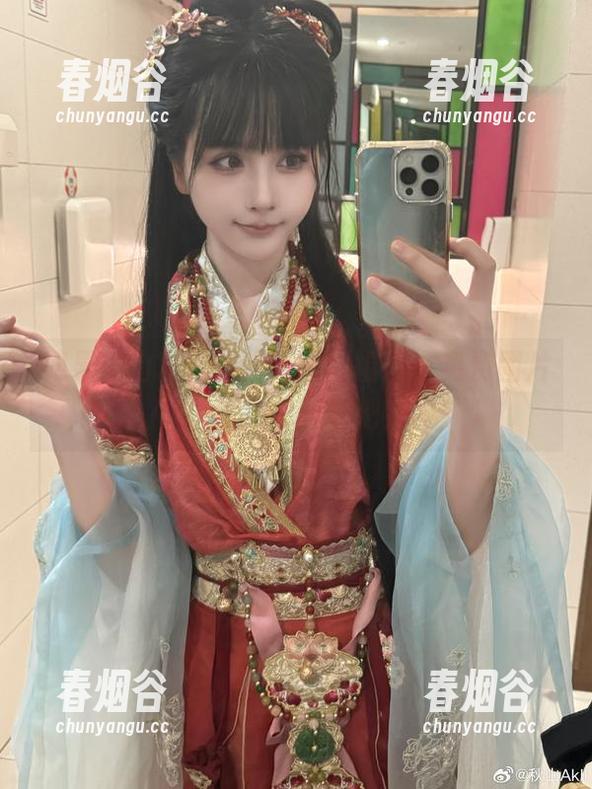 如果秋山AkI的秋恋是一幅画，免费图片总能为你添彩吧！