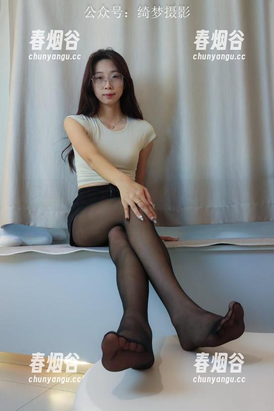 绮梦摄影 - 看安吉拉的女友写真时，发现秘诀是——资源和创意！能不能教我？