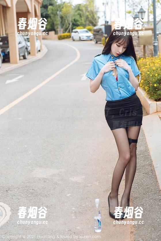 花漾show-Cris_卓娅祺 花漾show - 不要被圣光骗了,Cris_卓娅祺的牛仔裤图集更真实,更有趣!
