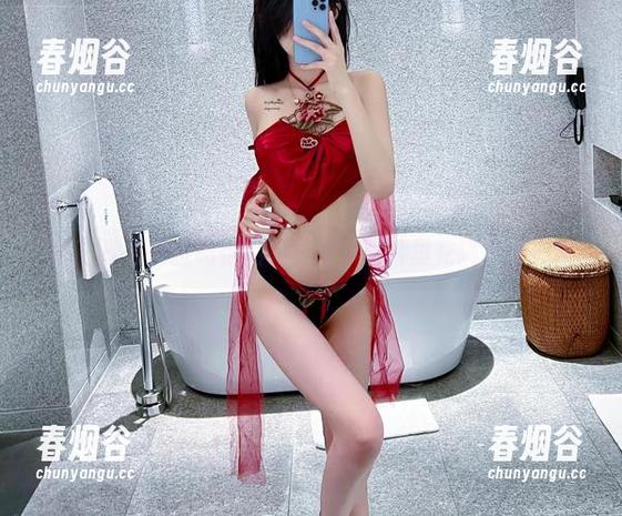 微密圈 - 捕捉葛征的豹纹腿，照片里充满了小心机