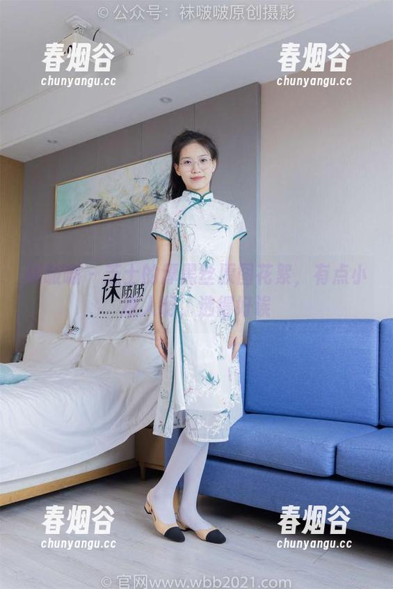 袜啵啵 - 芝士的厚黑丝原图花絮，有点小撩人啊，选得好诶