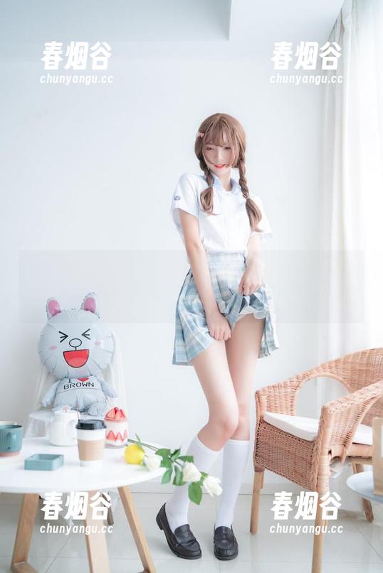 西呱呀呀呀的JK校服在线合集：我说，来一波穿搭灵感！