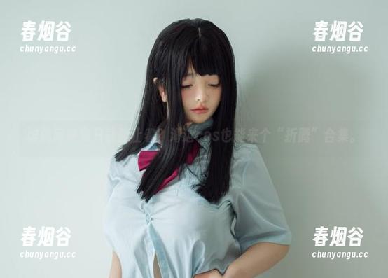 谁说阿寨寨只能静止着？海边cos也能来个“折腾”合集。