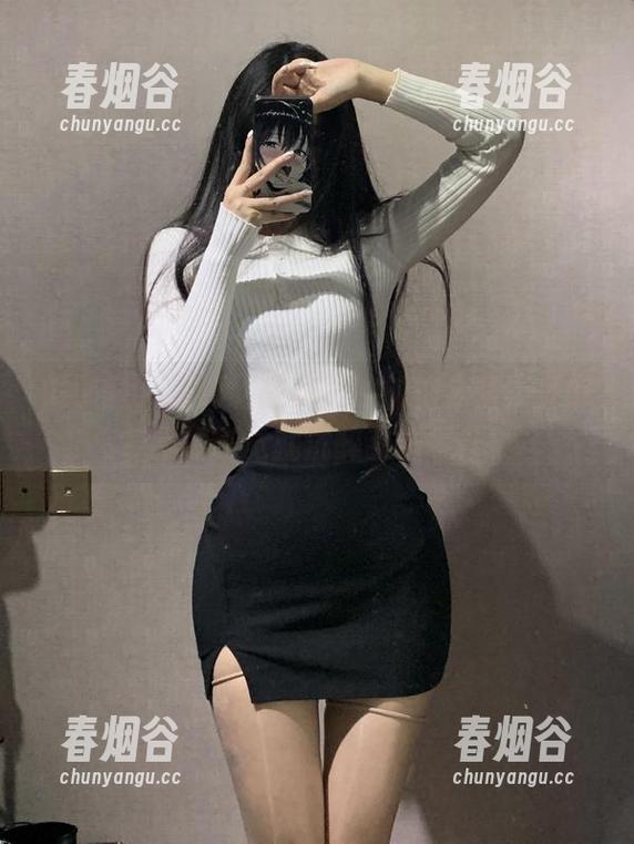 微密圈 - 认真看陈佩奇的旗袍全套，竟然不知不觉就沉醉其中了！