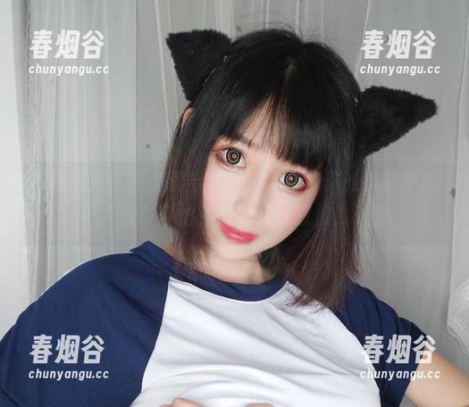 精选图库：雯粥粥穿着狂三内衣，你的桌子不够看？别怕，高清来拯救你！