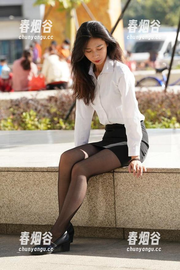 高清表妹来了，魔镜街拍终于让我见到了传说中的亲戚！