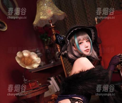 原图里的黑白御猫裸足美学，随便聊聊更新的细节