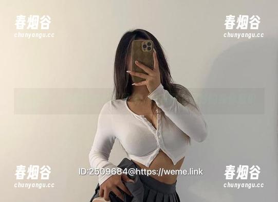 微密圈 - 黑饱宝的吊带图集：分享那些微妙的身体意识